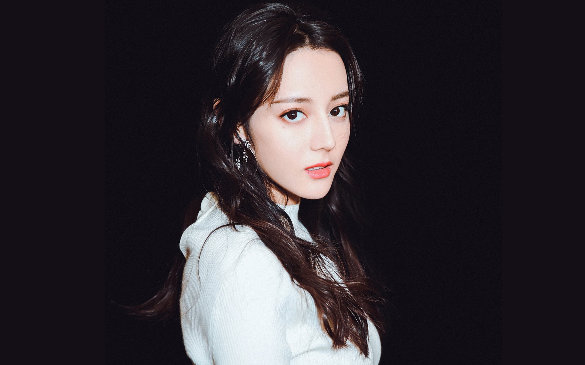 AIYOUXI.COM-“青春追光”青少年篮球公益集训营在天津全面开启，天津青少年篮球俱乐部