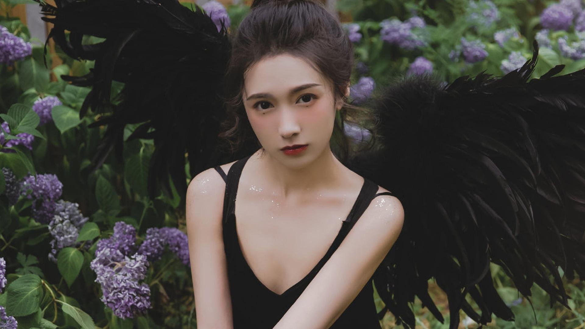 爱游戏在线登录入口-《电竞热潮引发城市经济新增长点》，2020电竞市场的发展状况