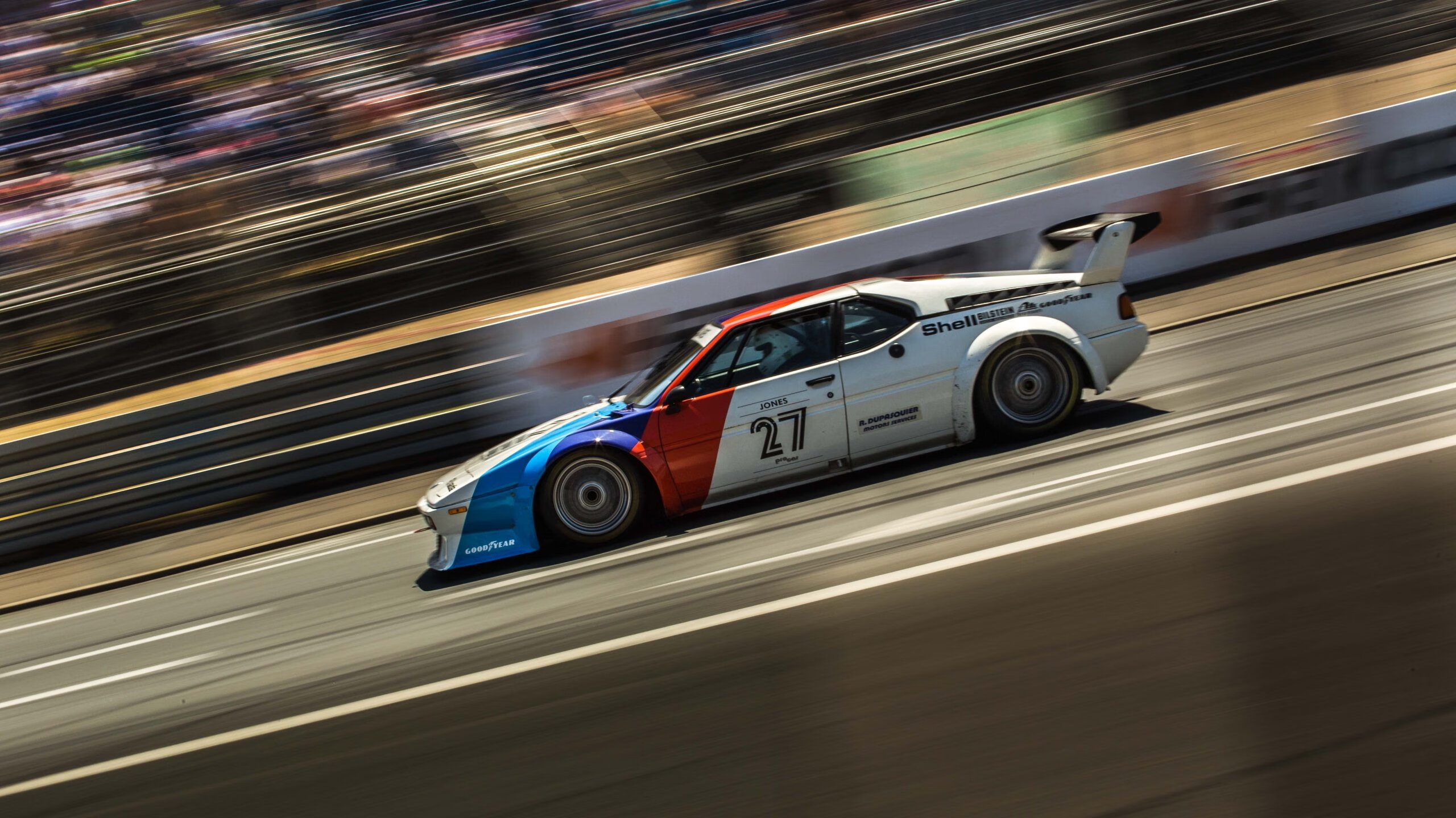 英超豪门豪掷千万收购欧洲顶级中场，收购英超足球俱乐部