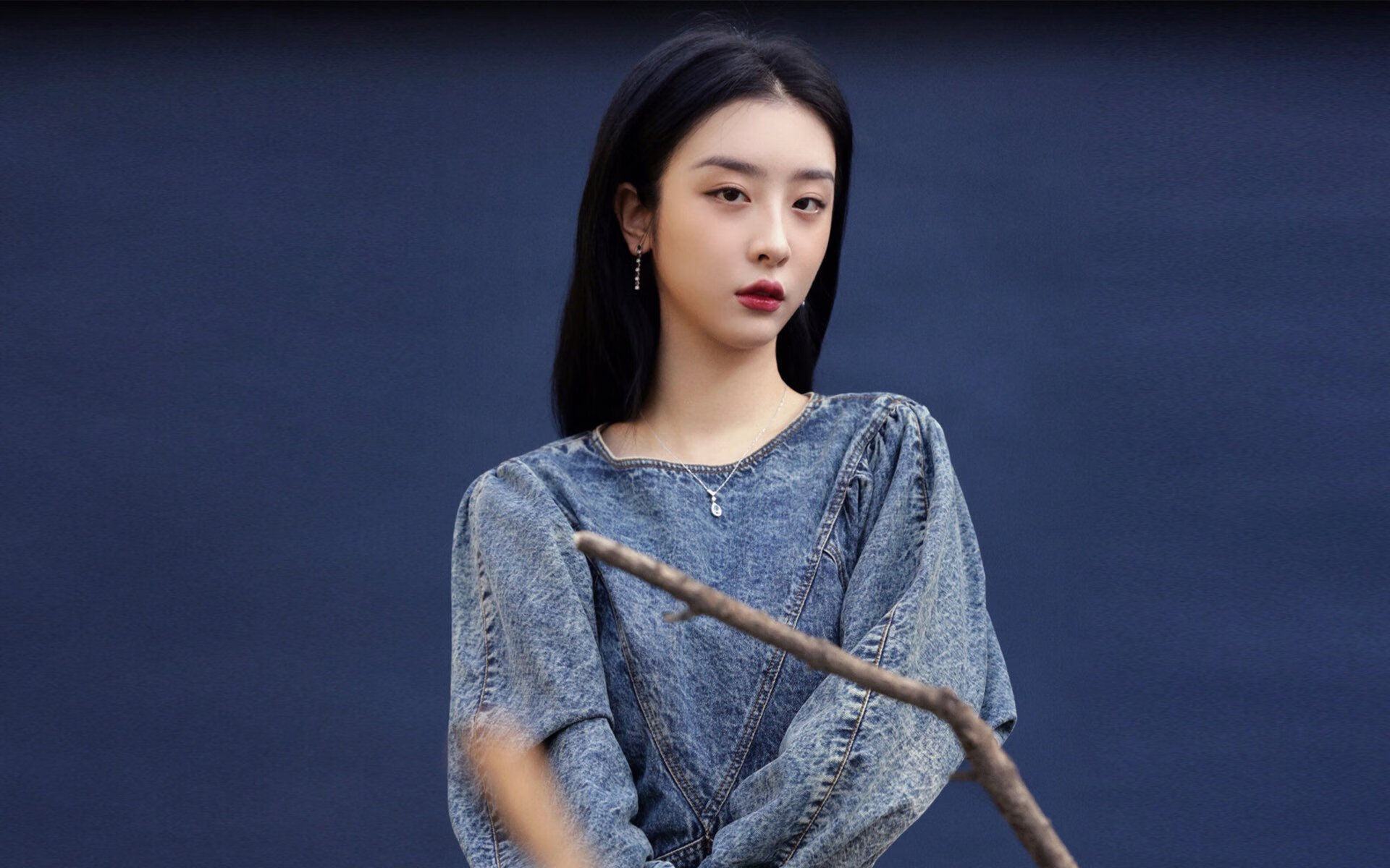 爱游戏电竞官网-是否应设立门将位置单独最佳新人奖，门将条件