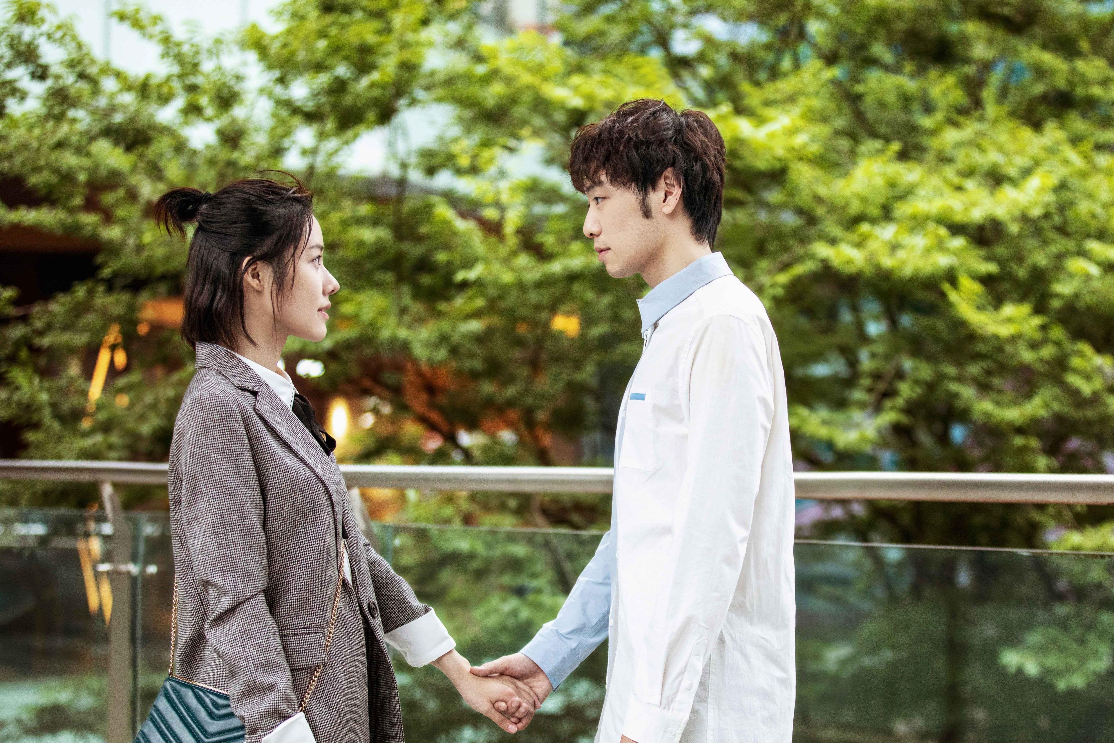 爱游戏官方-荷兰女足前锋破门得分，帮助球队晋级！，荷兰女足队员名单