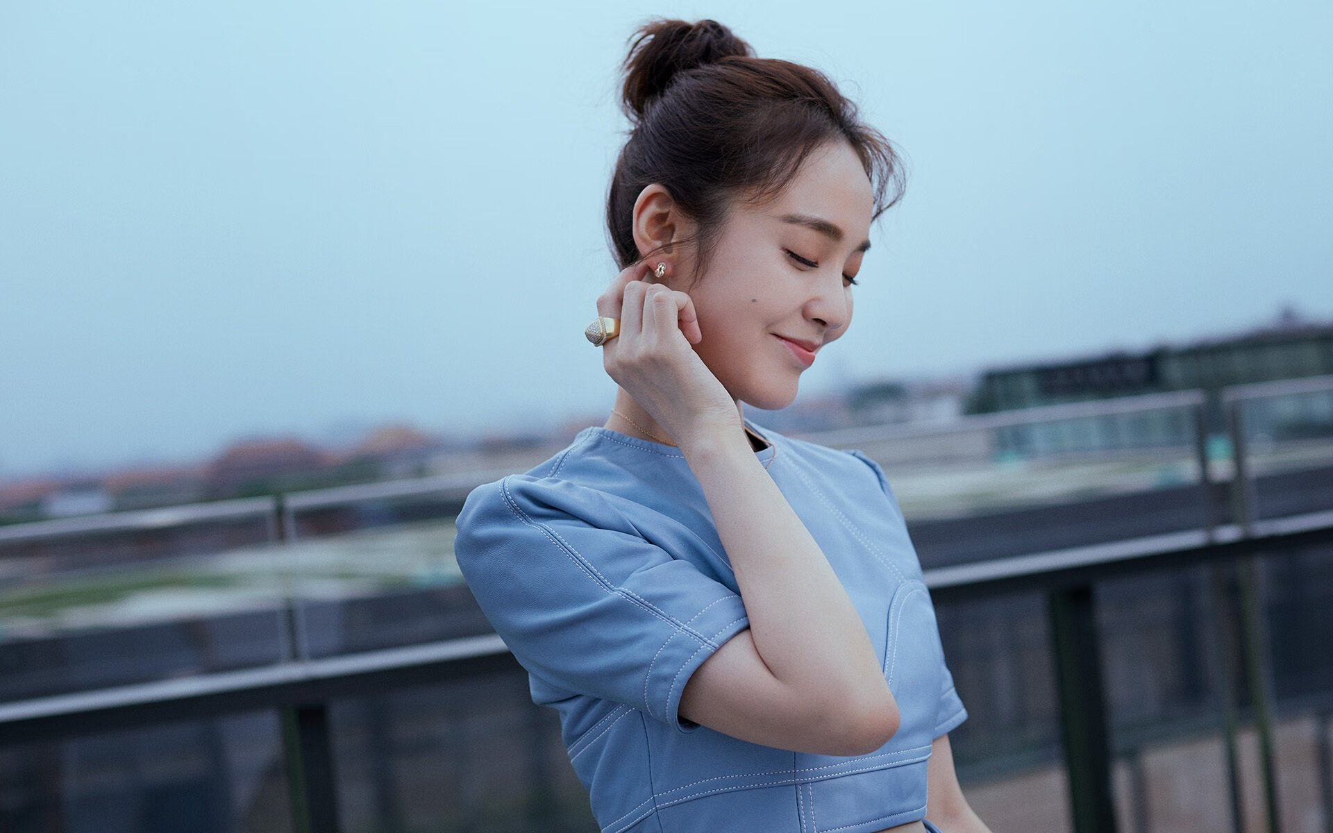 快船队内气氛轻松互动频繁提高默契度,球队快船