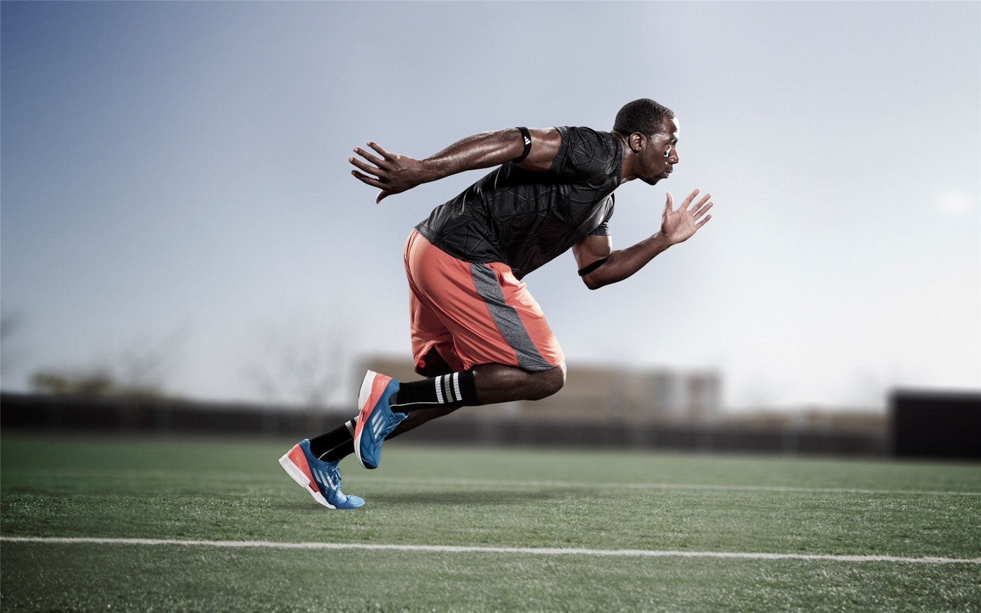 爱游戏体育官方入口-《硬核分析：2025年电竞行业的五大趋势》，电竞行业未来